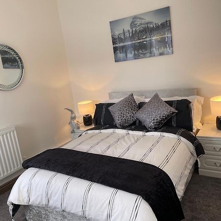 Tollgate House - Luxury Cozy Cottage - Huge Hot Tub - Alton Towers Cheadle  Exteriér fotografie