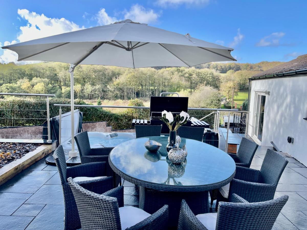 Tollgate House - Luxury Cozy Cottage - Huge Hot Tub - Alton Towers Cheadle  Exteriér fotografie